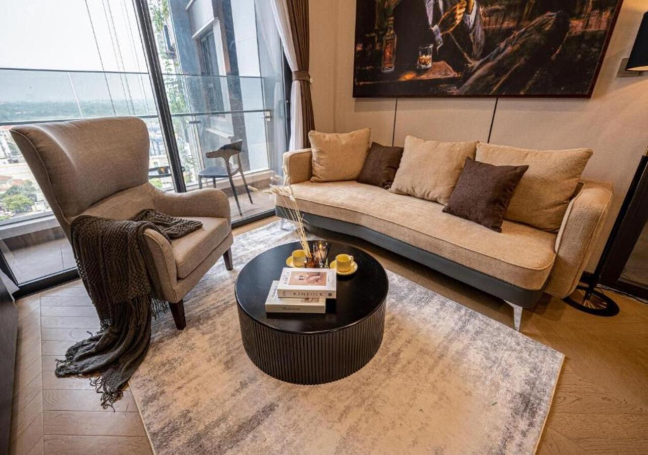 Apartment Opulent Skyline Homes At Landmark 81